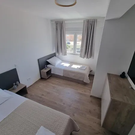 דירה Villa Madison, Spacious Sea View Apartments Near Zadar With Heated Pool פוסדריה
