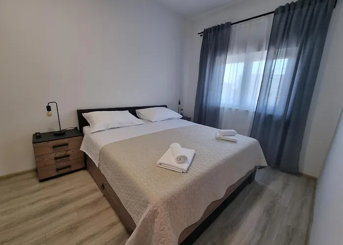 Apartman Madison, Spacious Sea View Near Zadar With Heated Pool Posedarje