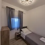 公寓 Madison, Spacious Sea View Near Zadar With Heated Pool 珀塞达耶