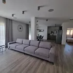 Madison, Spacious Sea View Near Zadar With Heated Pool 公寓 *