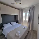 Madison, Spacious Sea View Near Zadar With Heated Pool * 珀塞达耶