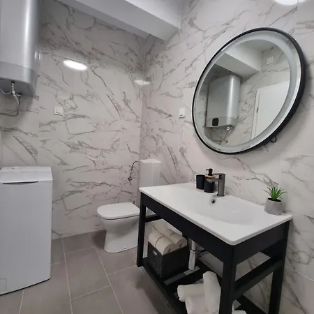 Apartmán Villa Madison, Spacious Sea View Apartments Near Zadar With Heated Pool Posedarje