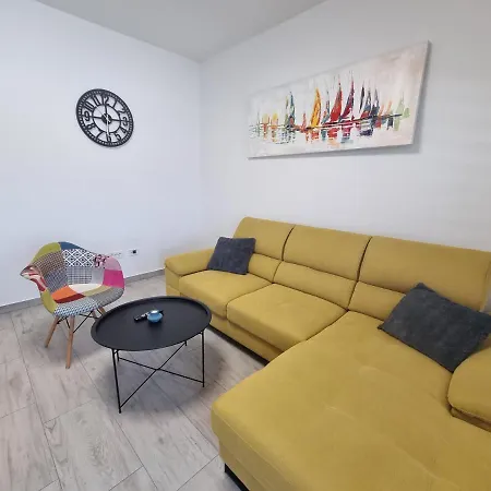 아파트 Madison, Spacious Sea View Near Zadar With Heated Pool