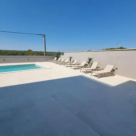 Villa Madison, Spacious Sea View Apartments Near Zadar With Heated Pool Апартаменты Поседарье