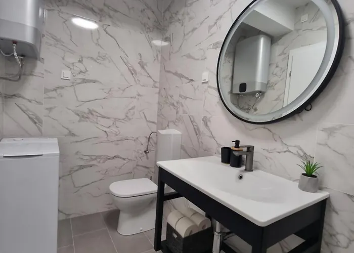 Apartman Madison, Spacious Sea View Near Zadar With Heated Pool Posedarje