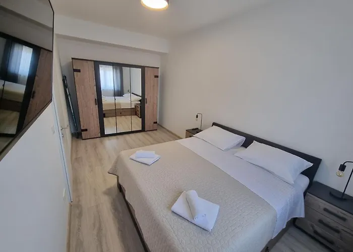 Madison, Spacious Sea View Near Zadar With Heated Pool Apartment
