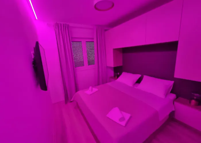 Apartment Madison, Spacious Sea View Near Zadar With Heated Pool