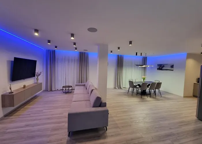 Madison, Spacious Sea View Near Zadar With Heated Pool Posedarje